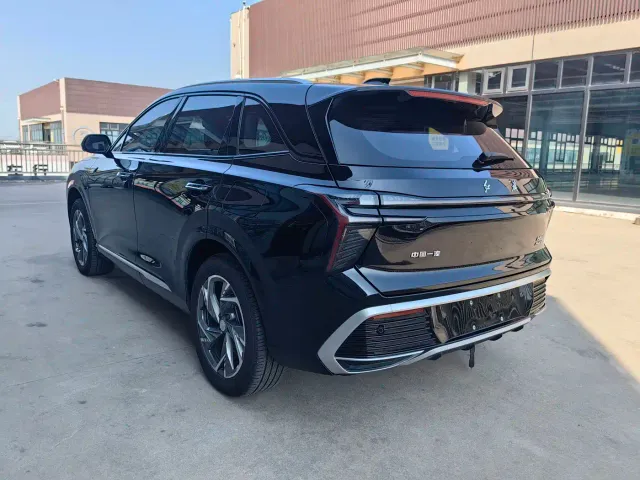 Hongqi Hongqi HS3 PHEV 2025 125km Jingwei 2 Million Commemorative Edition — Фото автомобиля 8