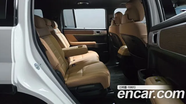 Hyundai Santa Fe MX5 — Фото автомобиля 17
