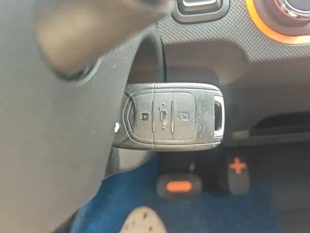 Wuling Hongguang Mini EV — Фото автомобиля 8