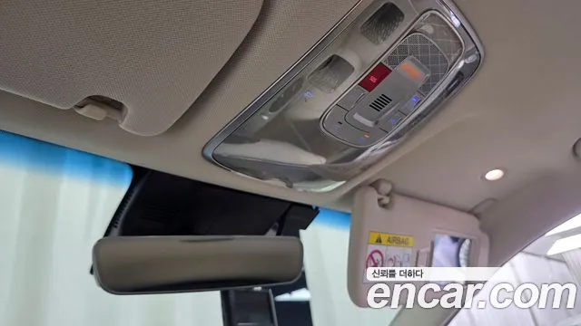 Genesis GV70 2.5T Бензин AWD — Фото автомобиля 17