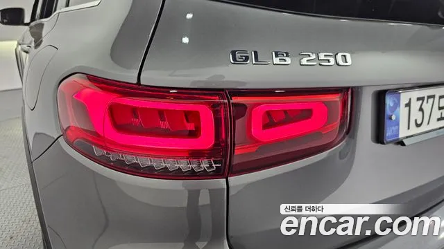 Mercedes-Benz GLB-Class X247 — Фото автомобиля 8