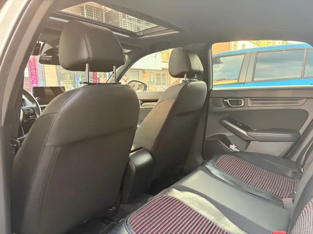 Honda Civic — Фото автомобиля 6