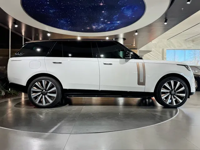 Land Rover Range Rover — Фото автомобиля 7
