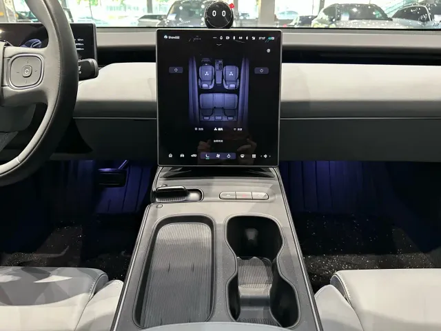 Nio ET5 Touring — Фото автомобиля 18