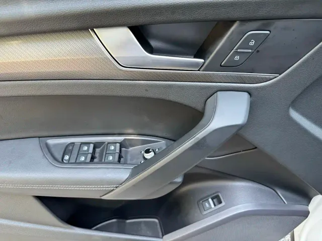 Audi Audi Q5L 2022 40T Luxury Dynamic — Фото автомобиля 19