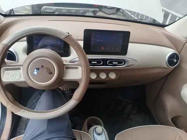 Wuling Hongguang Mini EV — Фото автомобиля 9