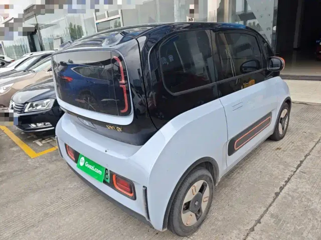 Baojun KiWi EV — Фото автомобиля 6