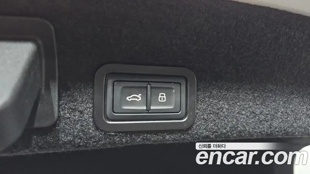 Audi A6 45 TFSI Premium — Фото автомобиля 30