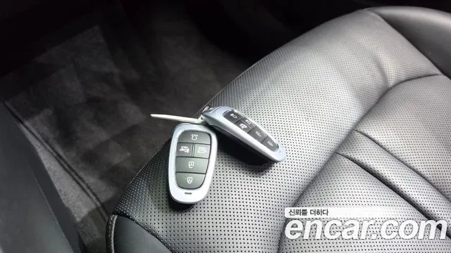 Hyundai Sonata — Фото автомобиля 22