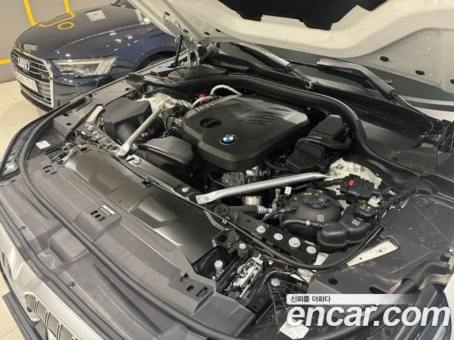 BMW 5 Series G60 — Фото автомобиля 6