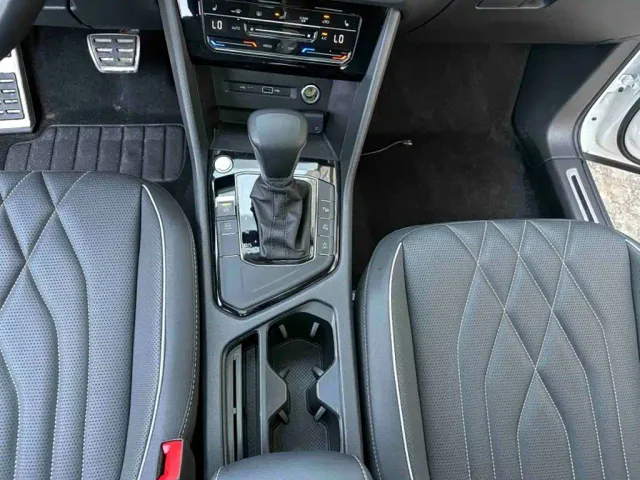 Volkswagen Tiguan L — Фото автомобиля 16
