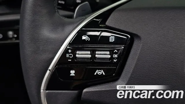Kia Niro The All New Niro Signature — Фото автомобиля 13