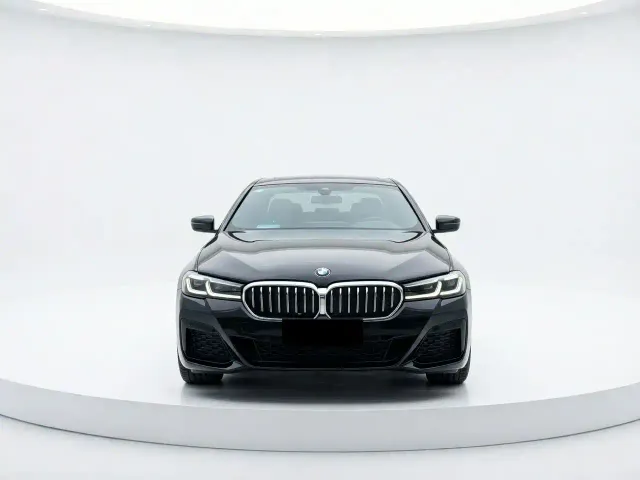 BMW 5 Series — Фото автомобиля 2