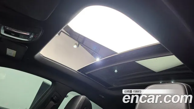 Mercedes-Benz GLE-Class — Фото автомобиля 23