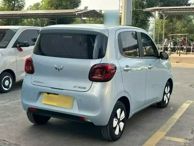 Wuling Hongguang Mini EV — Фото автомобиля 6