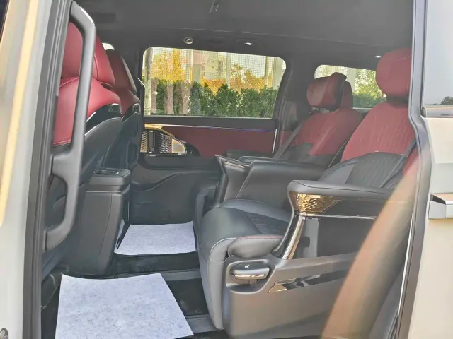 GAC Trumpchi M8 — Фото автомобиля 9
