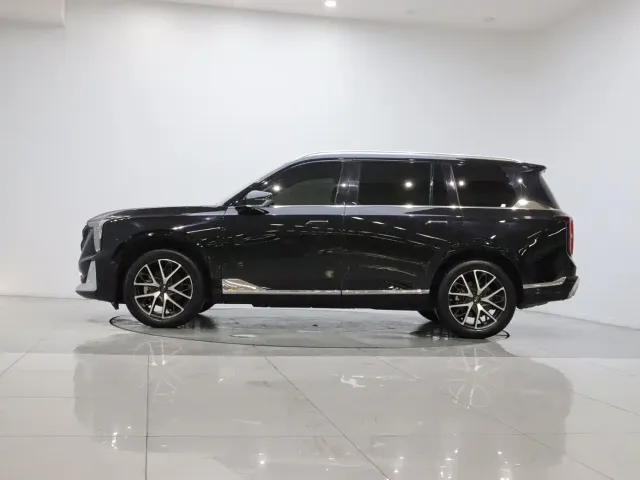 GAC Trumpchi GS8 — Фото автомобиля 7
