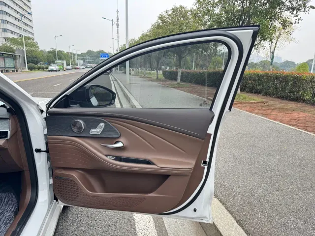 Chery Arrizo 8 — Фото автомобиля 11