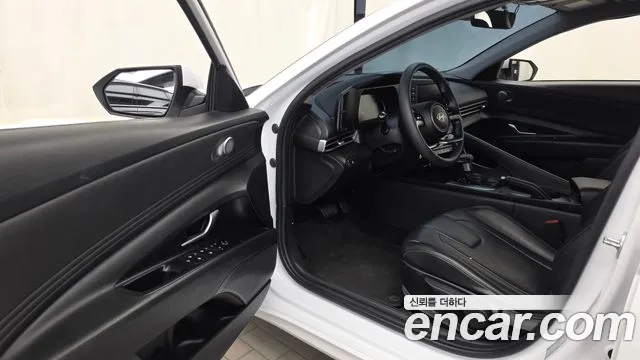 Hyundai Avante — Фото автомобиля 15