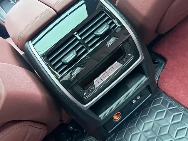 BMW X5 — Фото автомобиля 16