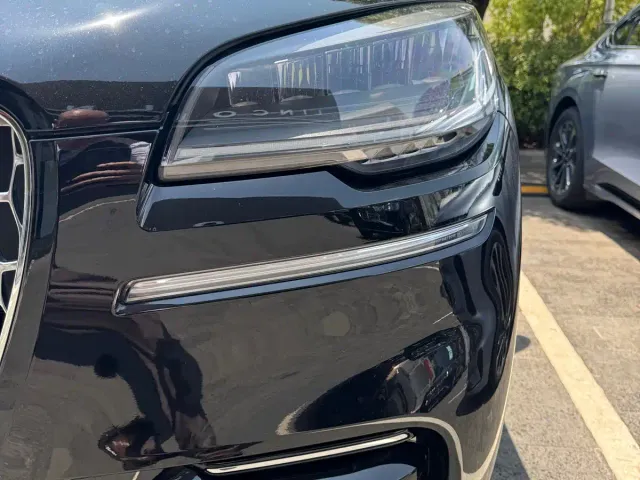 Lincoln Aviator — Фото автомобиля 12