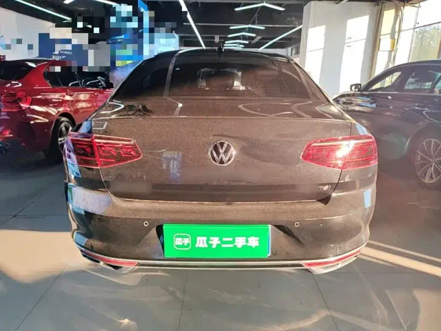 Volkswagen Magotan — Фото автомобиля 5