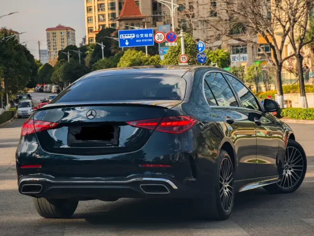 Mercedes-Benz C-Class — Фото автомобиля 12