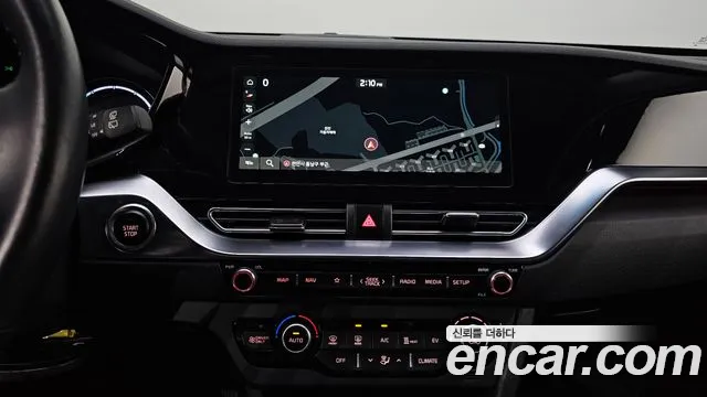 Kia Niro Niro Plus Air — Фото автомобиля 14