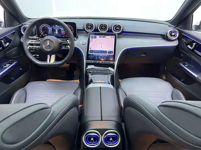 Mercedes-Benz C-Class — Фото автомобиля 24