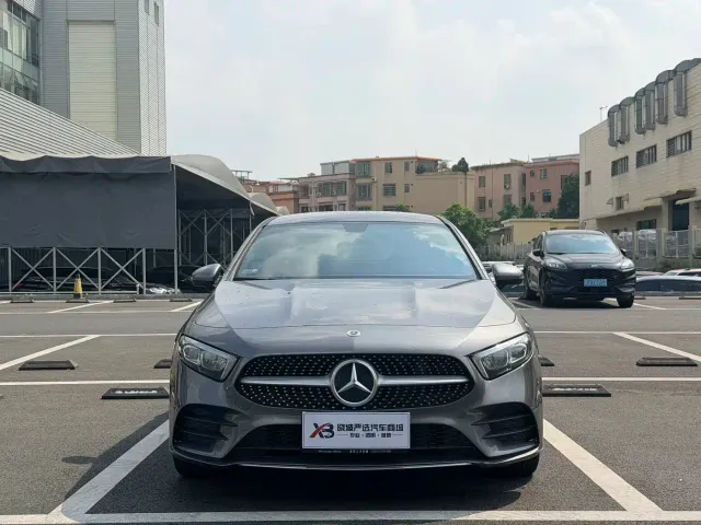Mercedes-Benz A-Class — Фото автомобиля 2
