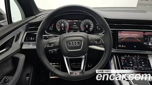 Audi Q7 55 TFSI quattro Premium — Фото автомобиля 13