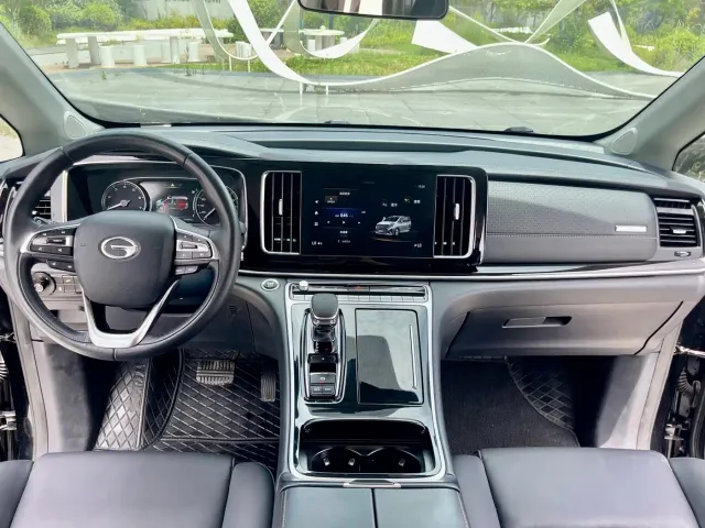 GAC Trumpchi M8 — Фото автомобиля 15
