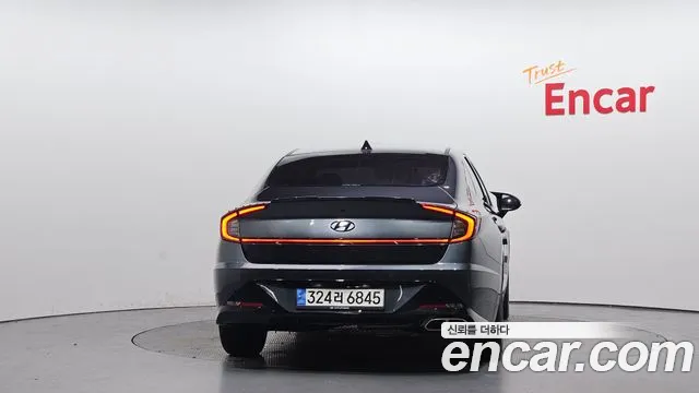 Hyundai Sonata Sonata (DN8) 1.6 Turbo — Фото автомобиля 4