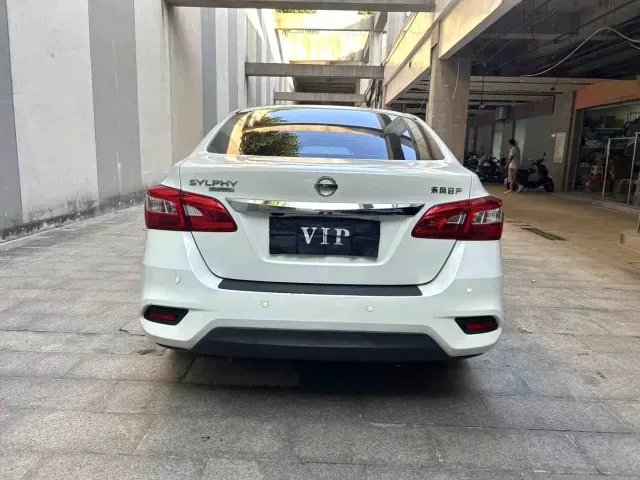 Nissan Sylphy — Фото автомобиля 8
