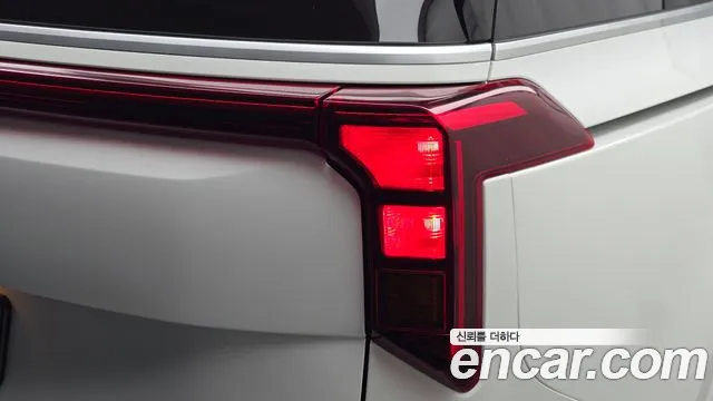 Kia Carnival — Фото автомобиля 8