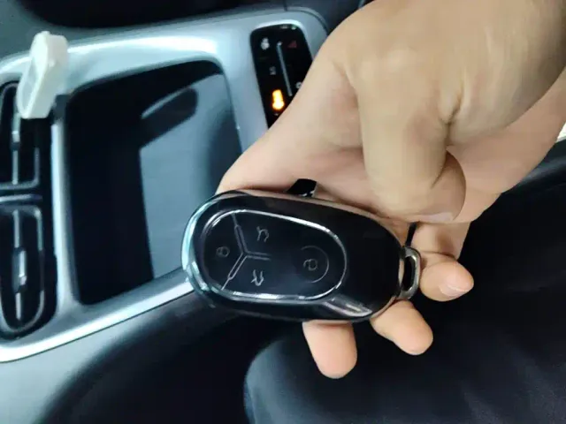 Geely Starry Wish — Фото автомобиля 8