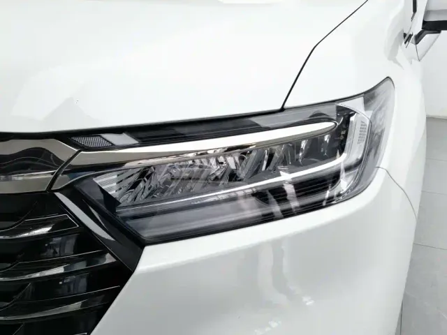 Honda Odyssey — Фото автомобиля 7