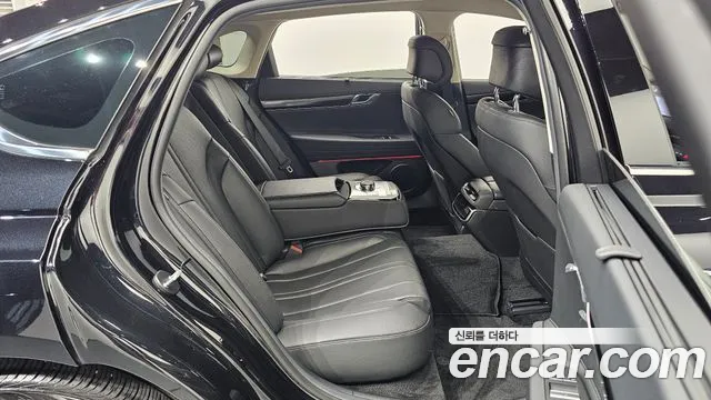 Genesis G80 Бензин 2.5 турбо 2WD — Фото автомобиля 25