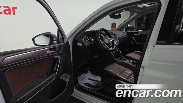 Volkswagen Tiguan — Фото автомобиля 10