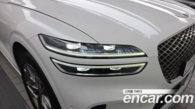 Genesis GV70 — Фото автомобиля 7