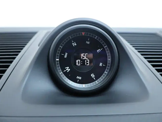 Porsche Macan — Фото автомобиля 11