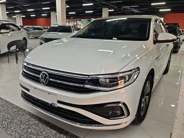 Фотография автомобиля — Volkswagen Bora