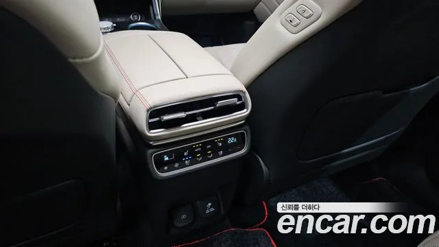 Genesis GV80 Coupe — Фото автомобиля 19