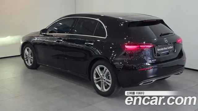 Mercedes-Benz A-Class W177 — Фото автомобиля 2
