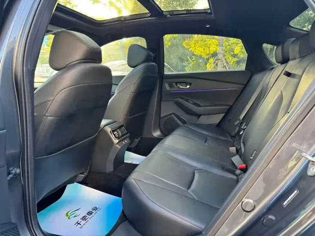 Honda Accord — Фото автомобиля 7