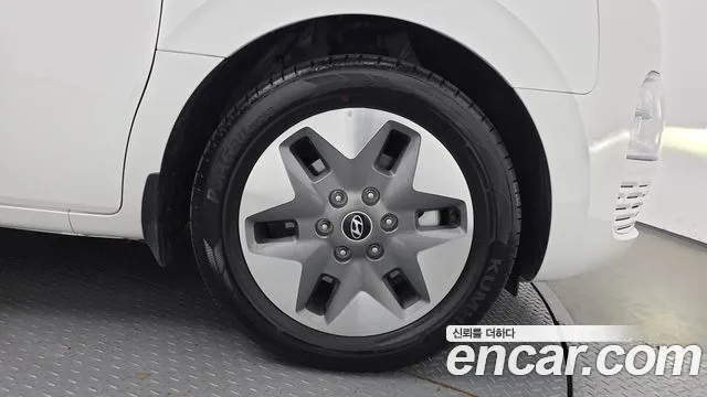 Hyundai Staria — Фото автомобиля 6