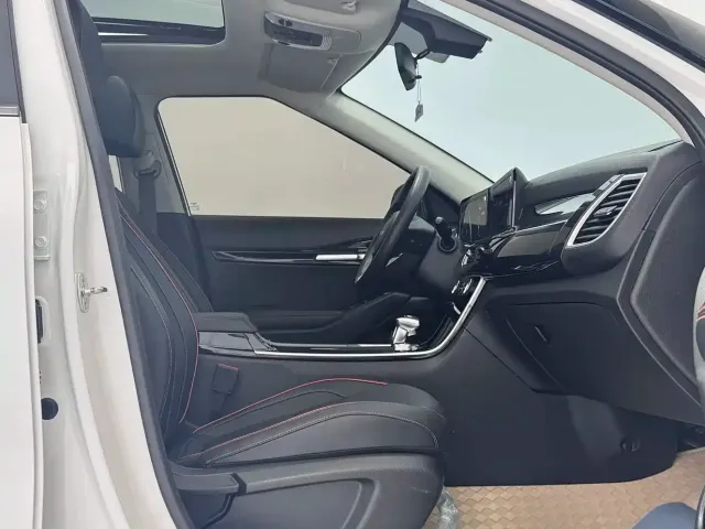Kia Seltos — Фото автомобиля 9