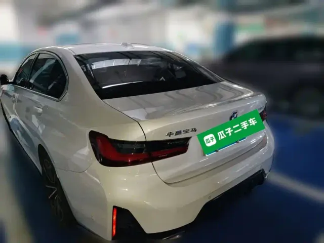 BMW 3 Series — Фото автомобиля 4