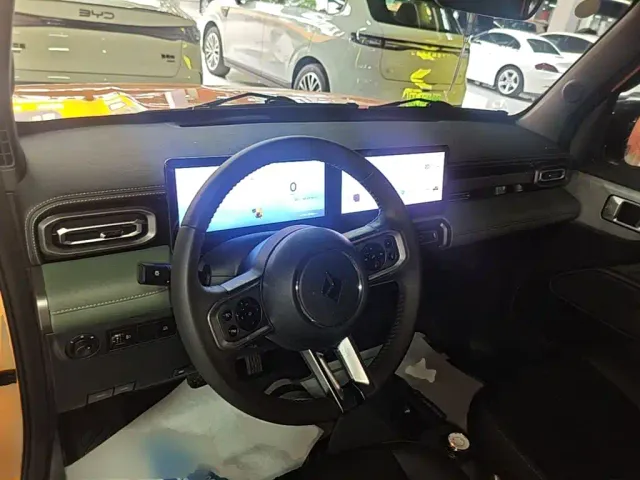 Baojun Yep — Фото автомобиля 9