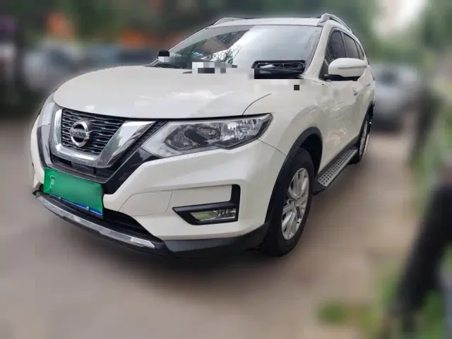Фотография автомобиля — Nissan X-Trail